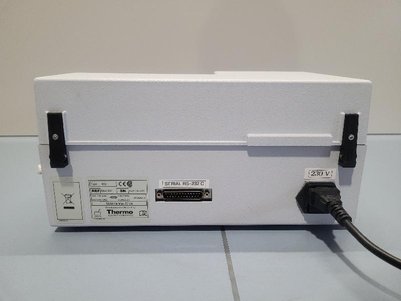 Distributeur de microplaques Thermo Scientific Multidrop 832_4