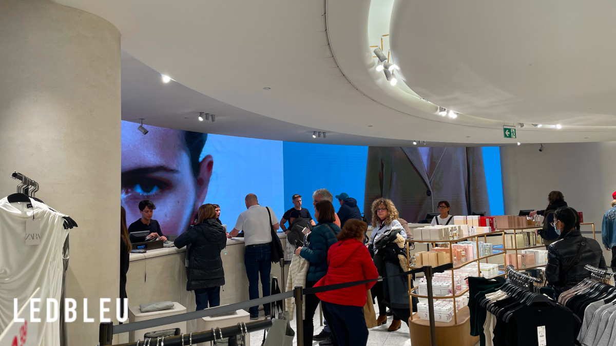 Ecran d'intérieur à dalle mini LED COB pour centre commercial -KIWI - 0,9 mm, 1,2 mm, 1,5 mm et 1,8 mm_4