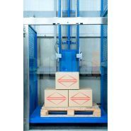 Monte-charge sur mesure pour transport vertical marchandises