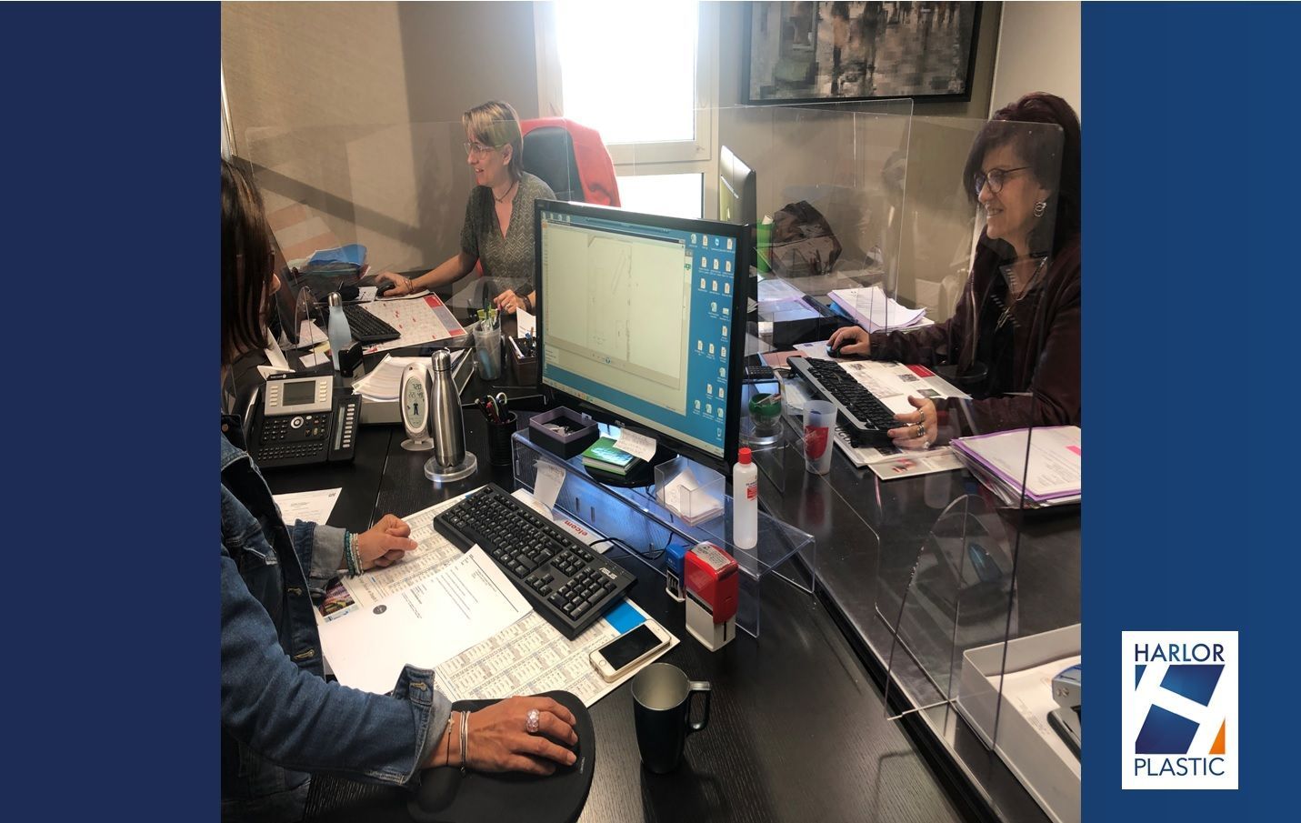 Hygiaphone mobile en plastique - Protection de comptoir en PMMA incolore ou PETG pour commerçants_4