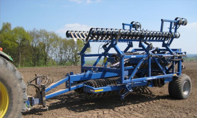 MaxiRoll HD 5-sections system roller - rouleau agricole Dalbo - 10-30-12-30m - lourd et stable avec Crackerboard hydraulique_4