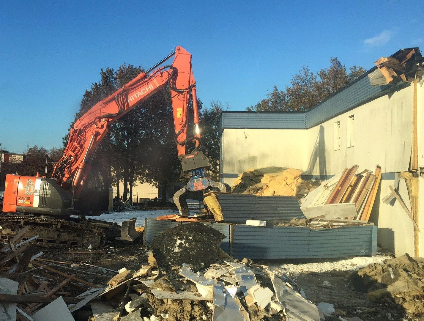 Pince de tri demolition (pelle de 0,5-9 tonnes)_4