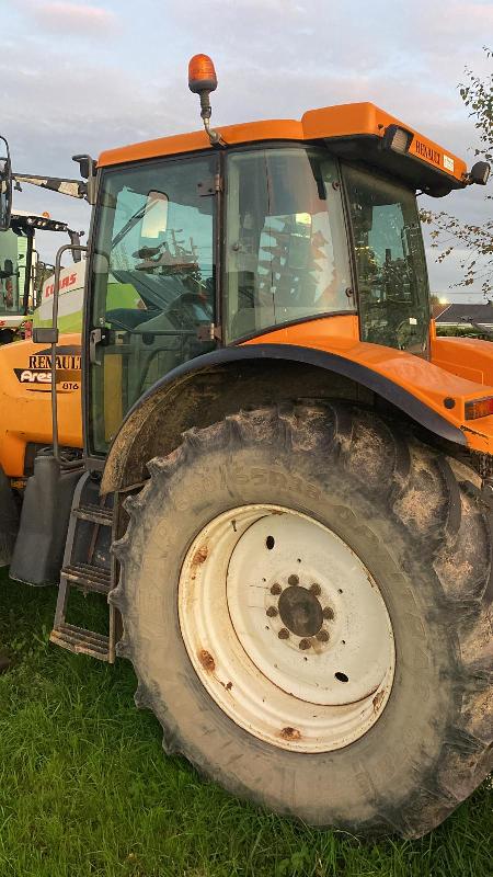 Tracteur agricole Renault ARES 816 RZ – 160 ch – 2004 – Semi-Powershift – 4RM – 11 170 h_4