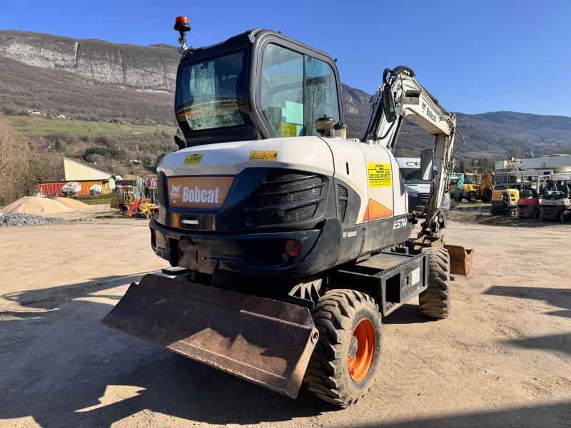 Bobcat E57W Pelle à pneus 6T_4
