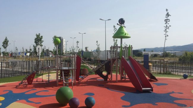 Structure multi-activités métallique Etnik Victoria - LD1EK0140 - Ludoparc - 2 tours - pour enfants de 2 à 8 ans_4