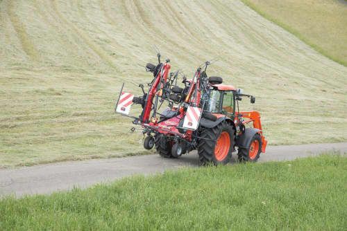 Faneuses Vicon Fanex 604 et 804 - Compactes et robustes - Largeur de travail jusqu'à 8.05 m_4