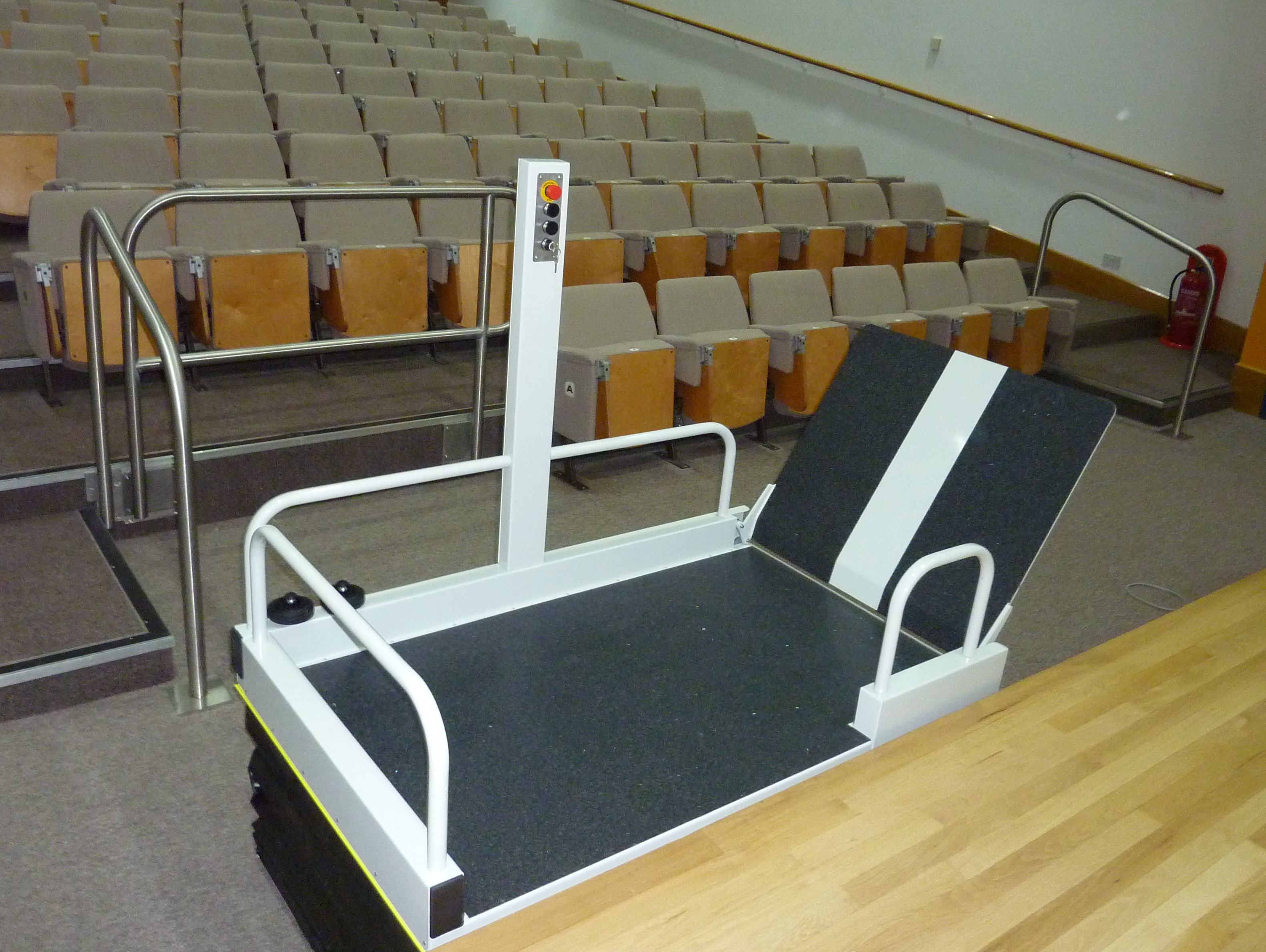 Elévateur mobile minilift 1 course 60 cm_4