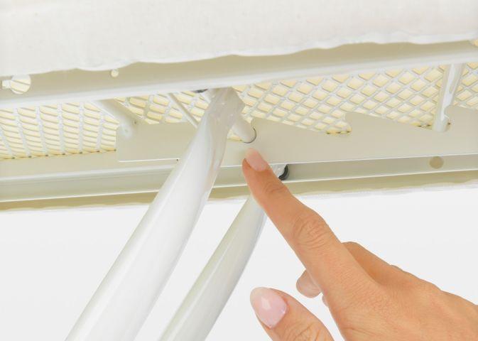 Table à repasser taille A -110 x 30 cm, pour fer vapeur - Cotton Flower Brabantia A, réglable en hauteur, repose-fer à vapeur pour gauchers et droitiers_4