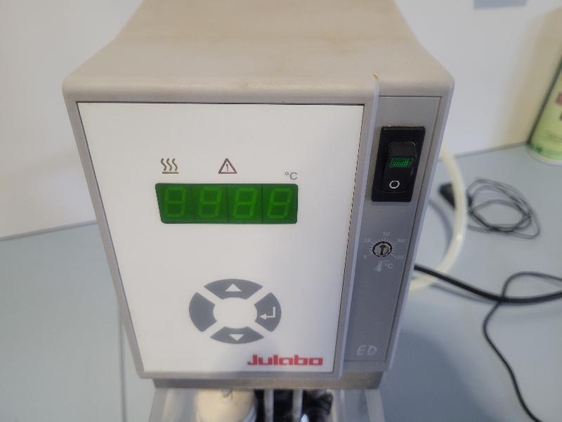 Bain thermostaté avec thermostat à immersion JULABO type ED_4