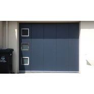 Porte de garage latérale - Pro Fermetures - panneaux coulissants de 50 à 70 cm avec portillon et motorisation_4