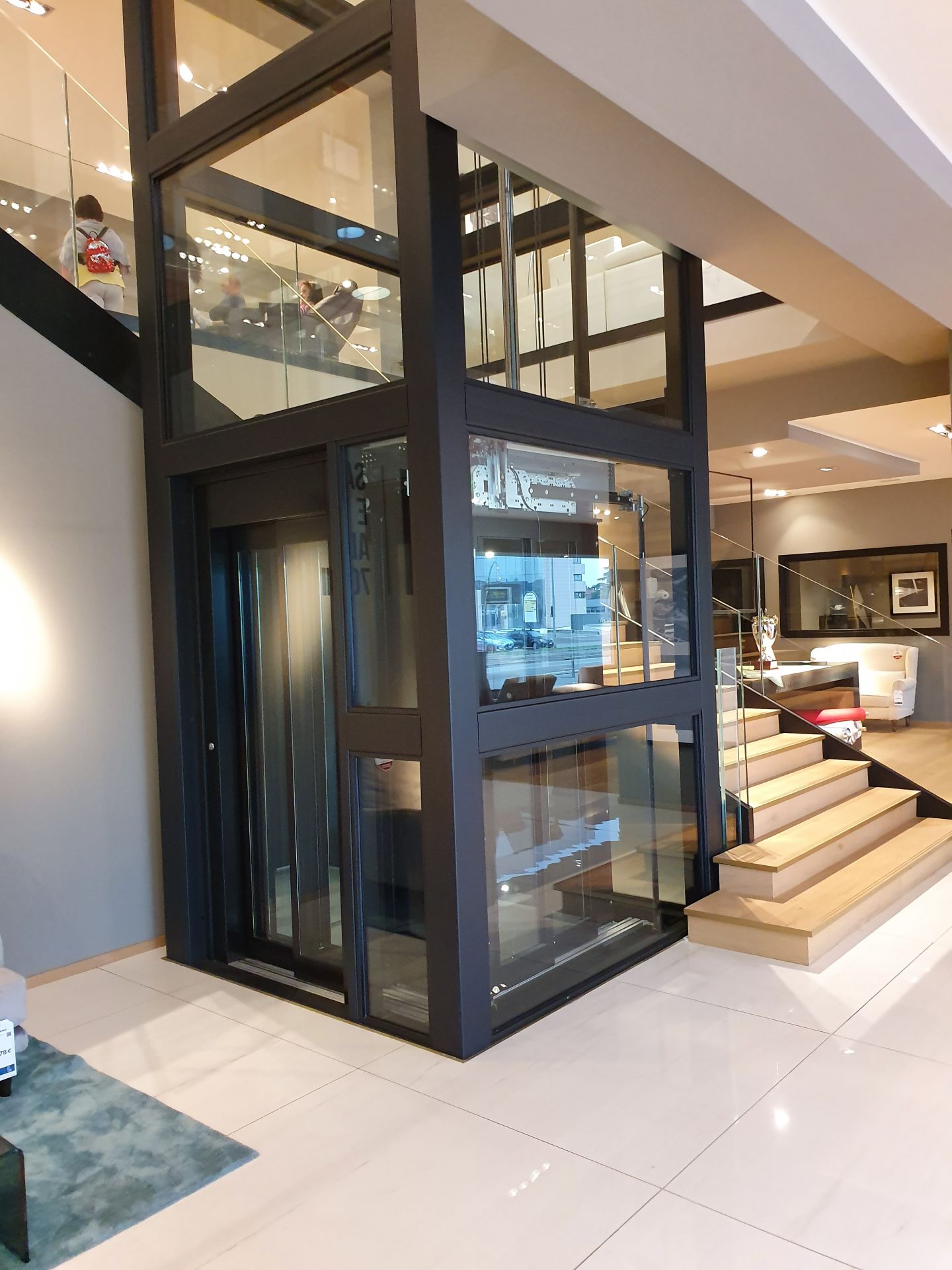 Plateforme elevatrice / ascenseur privatif leonardo_4