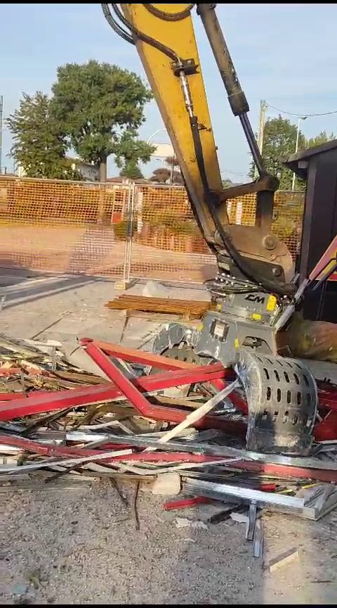 Pince de tri et de démolition renforcée pour pelle 1.5 à 35 tonnes rotation hydraulique_4