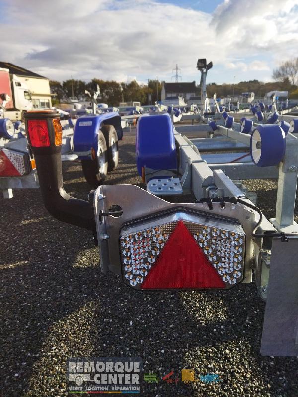 Porte bateau multi-rouleaux GALAXY - GD12 / G1602 - PTAC : 2400Kg - 2 essieux - Sun Way_4