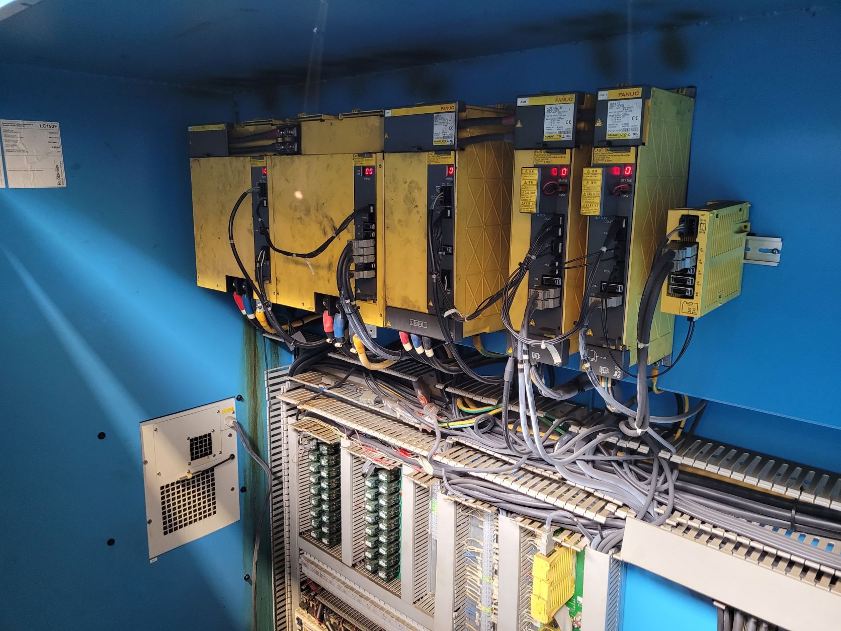 Tour vertical cn 2 axes alex-tech vtl-16/20_4