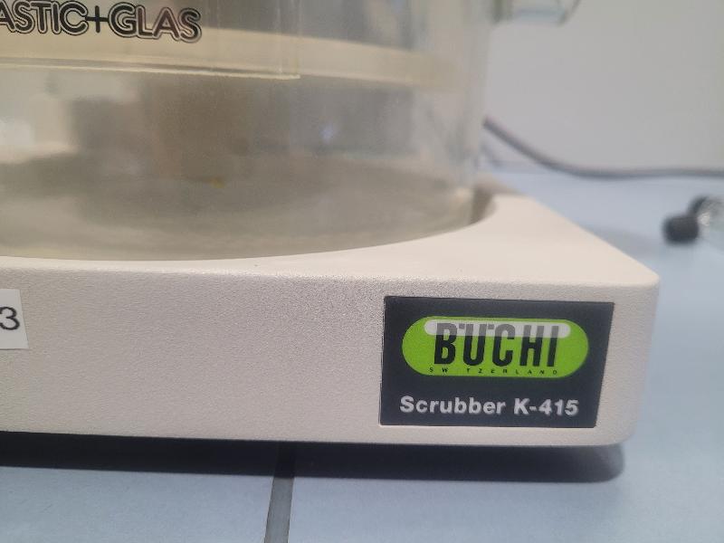 Scrubber BUCHI K-415 Système d'aspiration et neutralisation des vapeurs d'acide_4