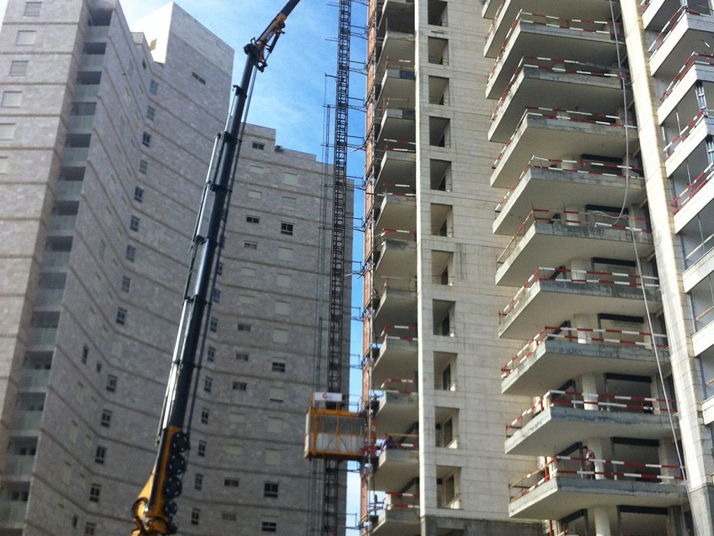 Grue auxiliaire BIG 2655 - Effer - pression 370 bar - distances incroyables et capacité de levage exceptionnelle_4