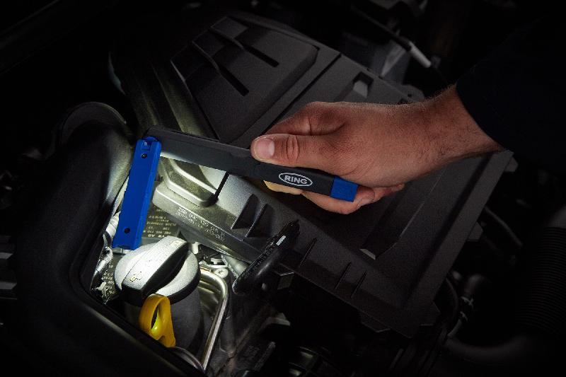 RING - Lampe de poche magnétique inclinable LED RIL58BP - 220 Lumens - 931673_4