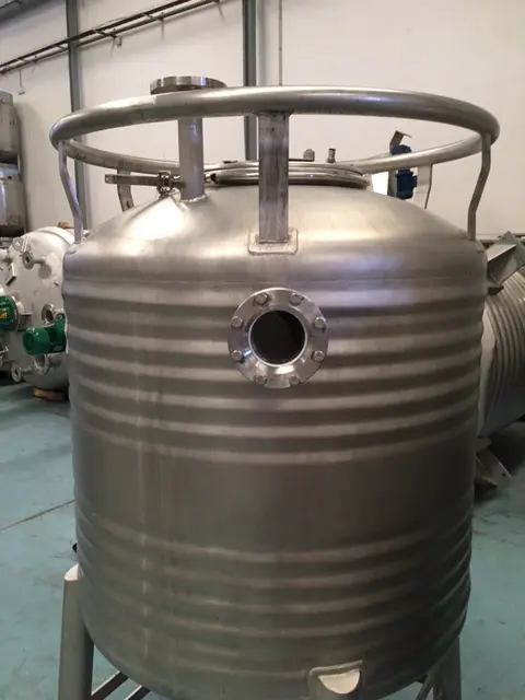 Cuve en acier inoxydable d'occasion 800 litres_50 - référence : c3449_4