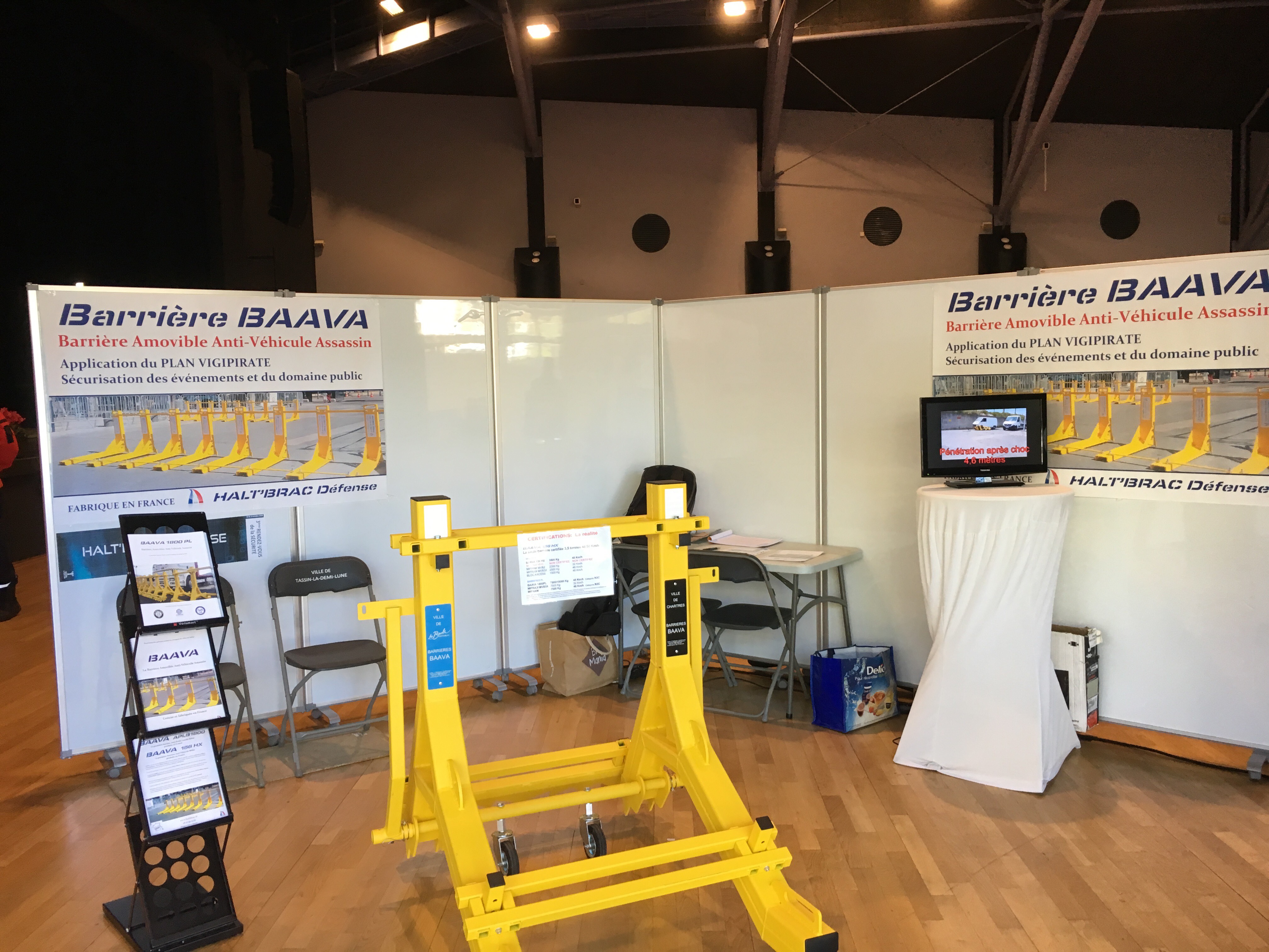 Barriere amovible anti-camion belier jusqu'à 18t, pour la protection du domaine public et des sites industriels - baava 1800pl_4