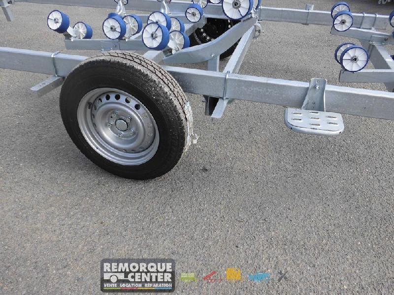 Chariot de mise à l'eau multi-rouleaux - G1000MA14 - 1 essieu - PTAC : 1350 Kg - Sun Way - GOLDONEALU1P_4