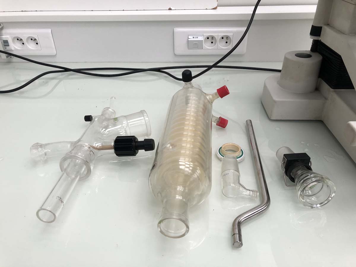Rotavapeur Büchi R124 et bain-marie B480 d'occasion - laboratoire pharmaceutique - P21091260_4