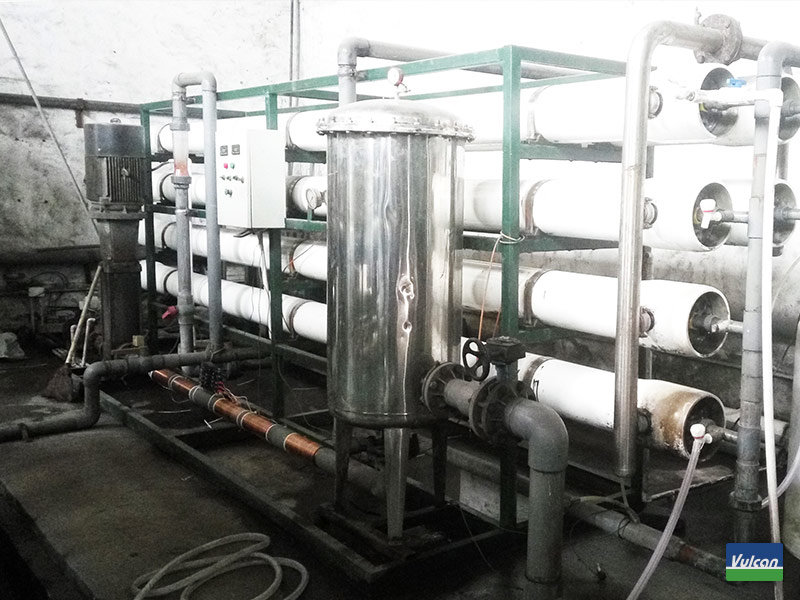 Système anti-calcaire électronique Vulcan S100 - écologique, programmable et adapté aux canalisations jusqu'à 6