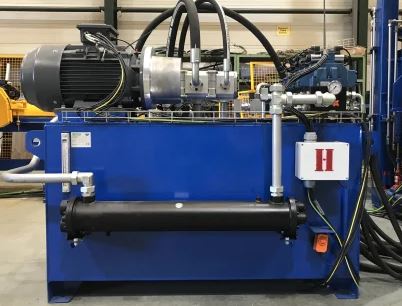 Machine de fabrication de blocs, hourdis, pavés - ROMETA 2050 - Grande production avec vibrocompresseur résistant et centrale à béton 1125/750 L_4