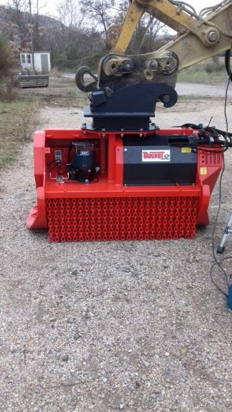 Bfle broyeur sur pelle - Bugnot - débits de 110 à 300 L/min pour pelles de 10 à 30 tonnes_4