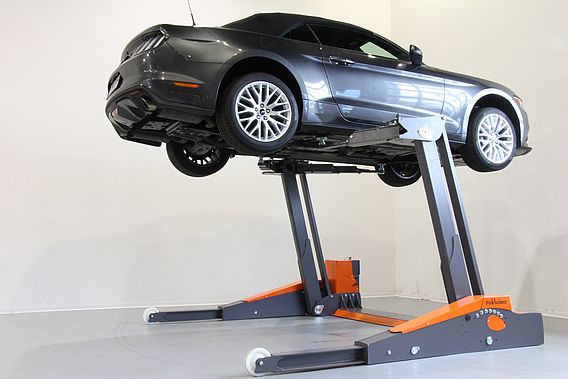 Équipement de levage avec double sécurité hydraulique et mécanique