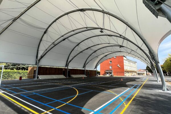 Couverture de terrain pétanque et multisport sur mesure - Matériaux haute qualité - Normandie Structures_4