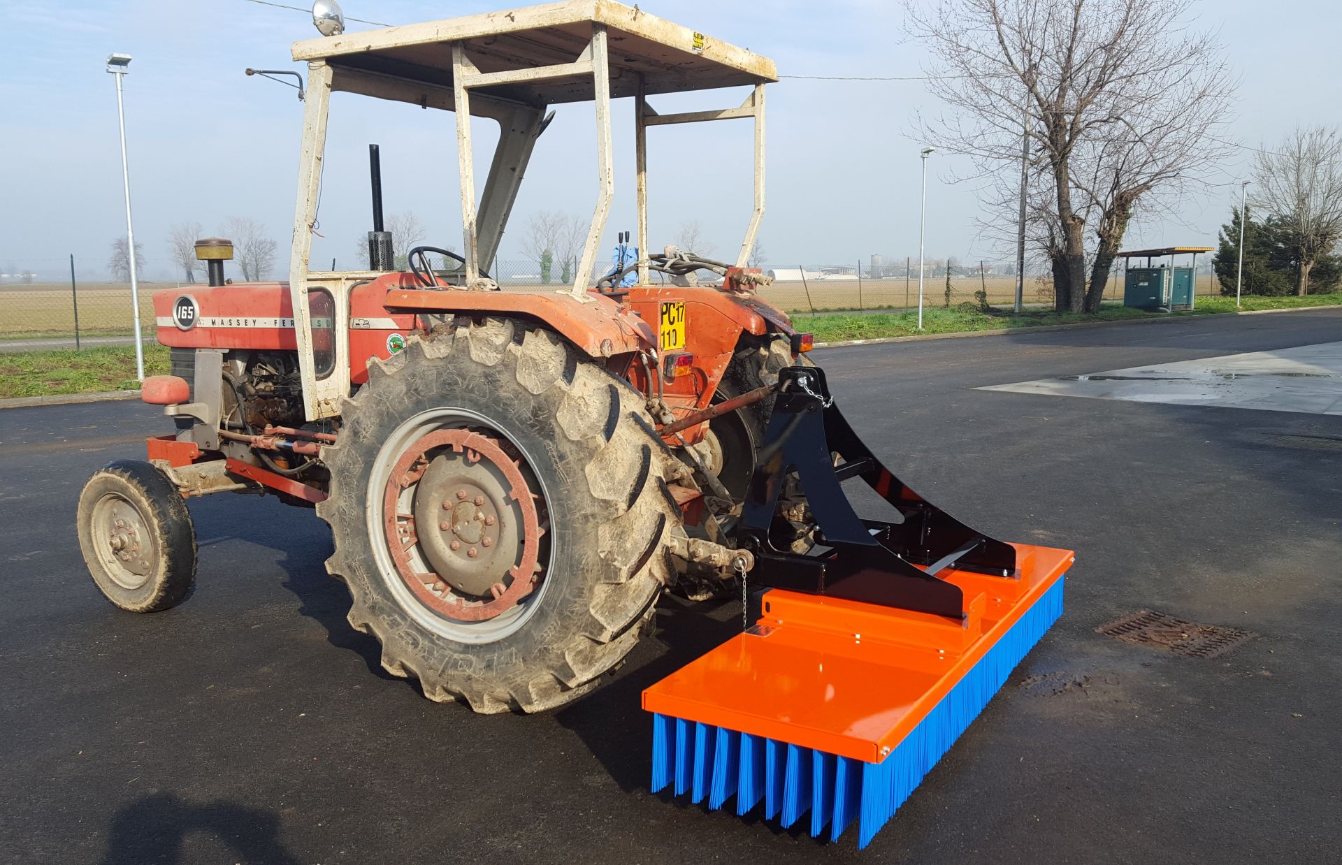 Balai VERA Bergamini de 900 à 4000 mm pour nettoyage industriel