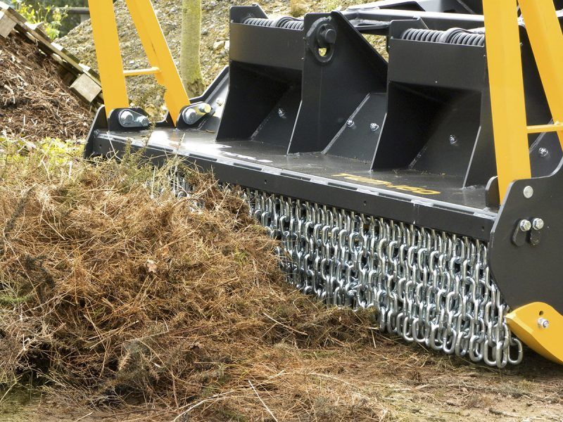 Twm broyeur forestier - TMC Cancela - largeur de travail 160-200 cm - robuste et compact pour mini-chargeuses hydrauliques_4