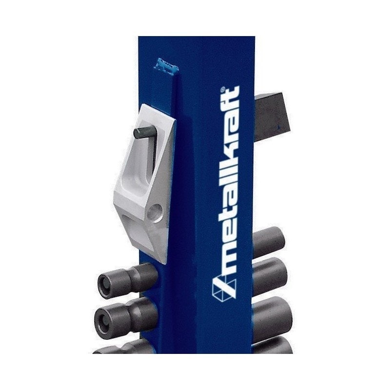 Cintreuse universelle pour pliages courbes et angulaires