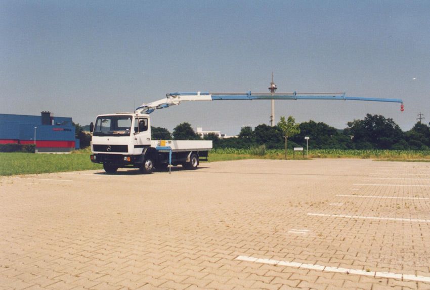 Grue auxiliaire Série 4000 - Cormach - 260 bar de pression_4