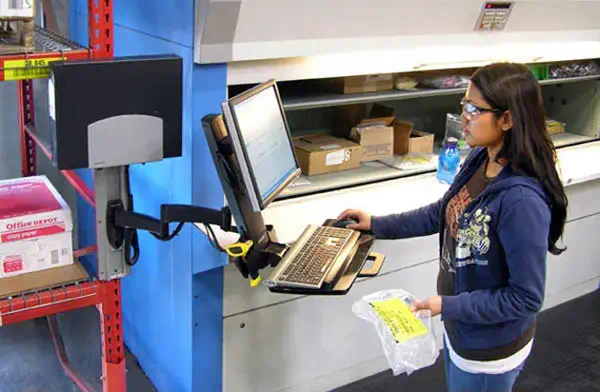 Ergotron 200 Series Combo Arm 61 cm (24