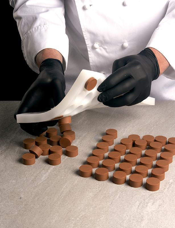 LS07 - Moule en silicone rectangle Chocoflex Pavoni Italia - 18 empreintes_4