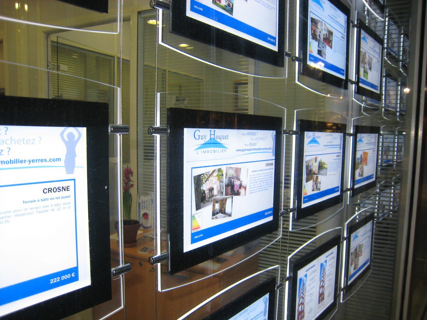 Ensemble de 16 porte-affiches vitrine lumineux LED A4 paysage - Lumicadre - H:397mm x L:330mm - Gamme Originale_4