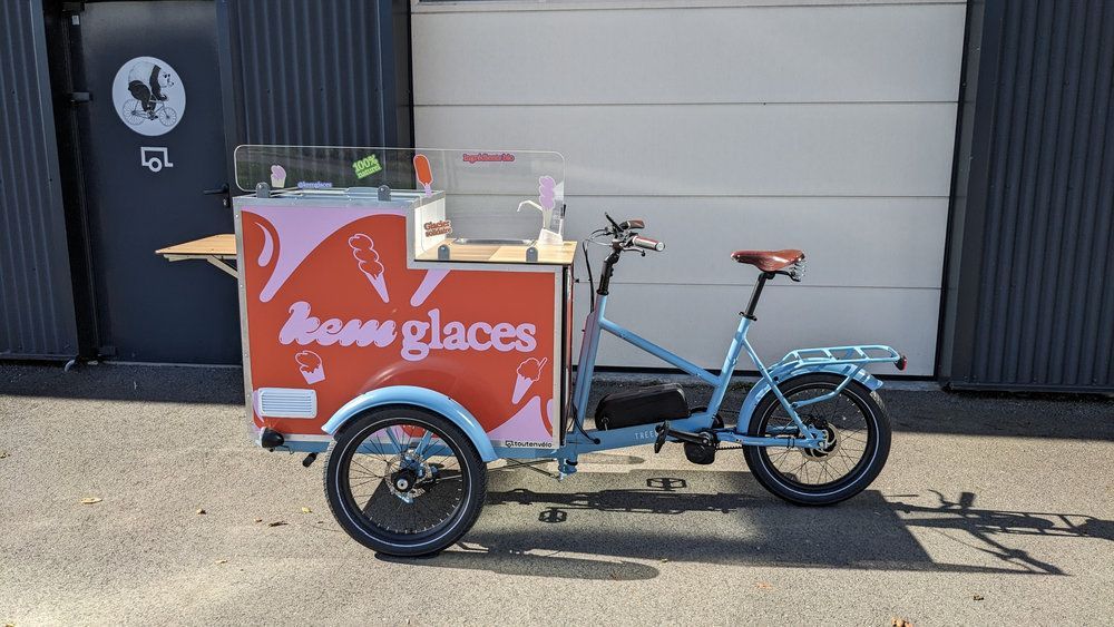 Triporteur street-food pour une restauration simple et qualitative lors d'événements, animations de quartier_4