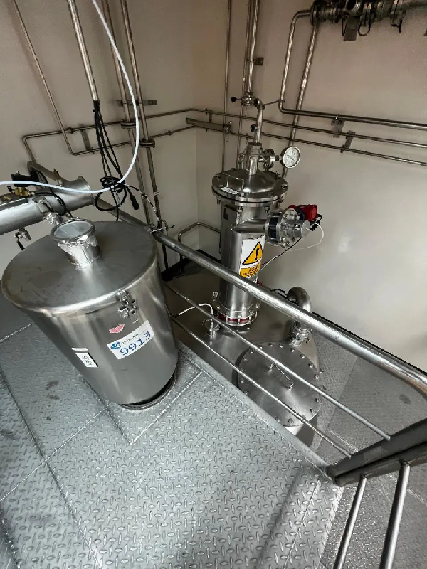 Citerne d'occasion pour le transport de solides - référence : c9911_4