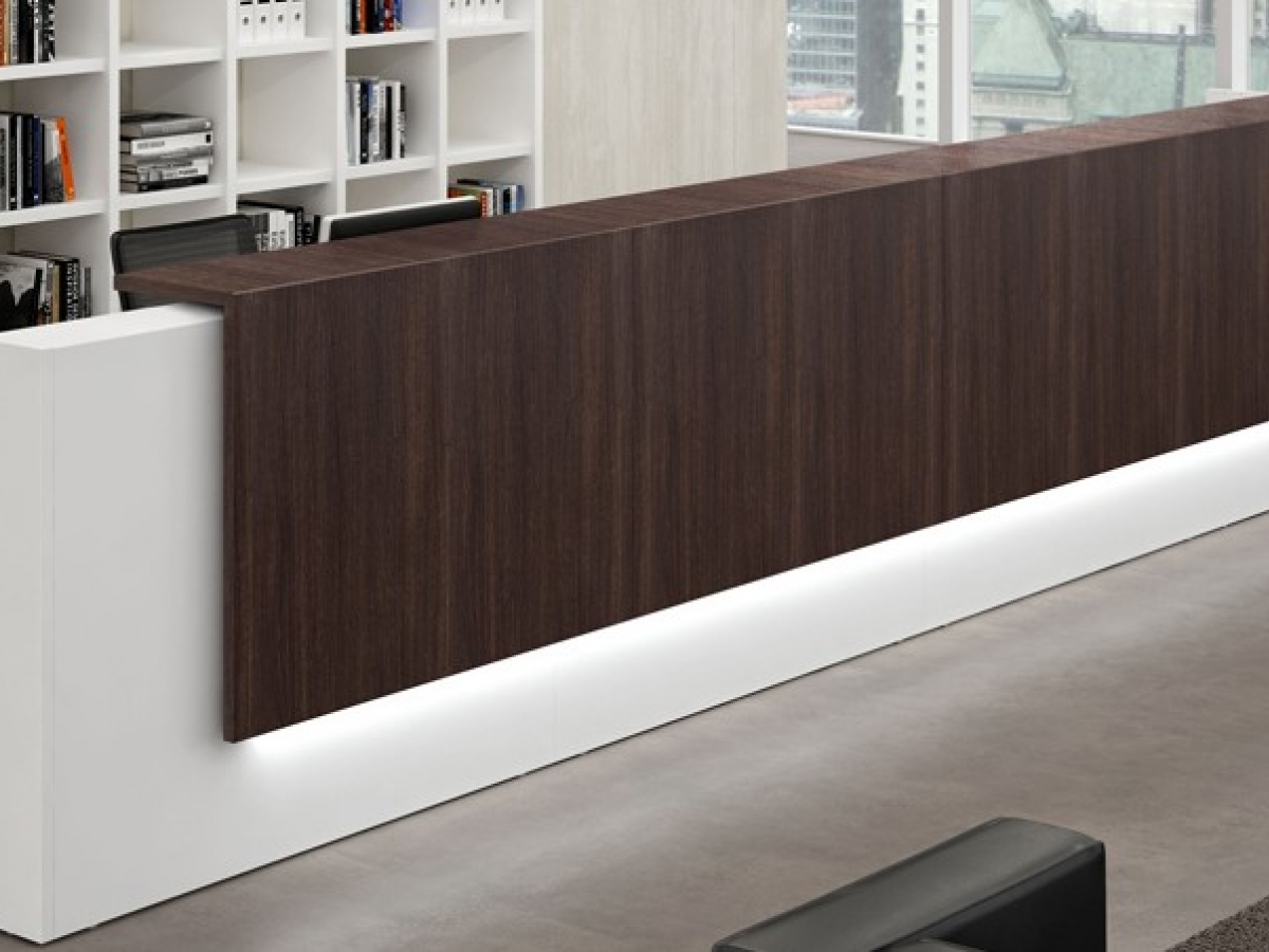 Banque d'accueil en bois Z2 - Modulable, éclairage LED et finitions personnalisées_4