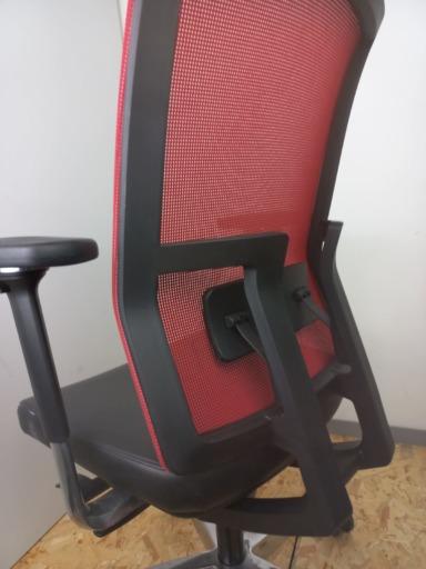 Fauteuil ergonomique d'occasion Nurus Me Too - accoudoirs réglables, soutien lombaire_4