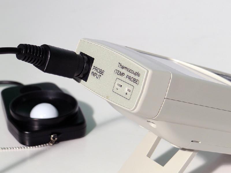 LX107SD | Luxmètre 100 000 Lux avec sonde déportée et emplacement pour carte SD_4