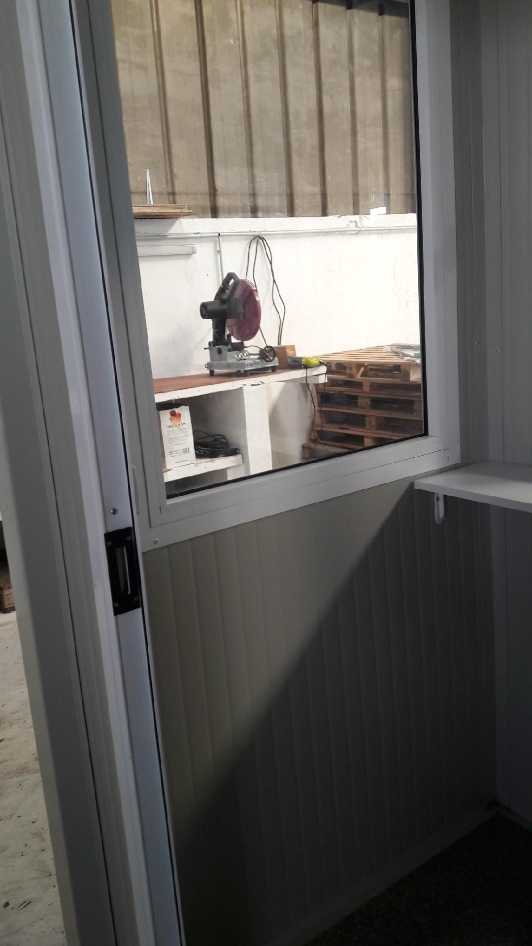 Guérite / poste de garde / abris gardien de 1.50m x 1.20m_4