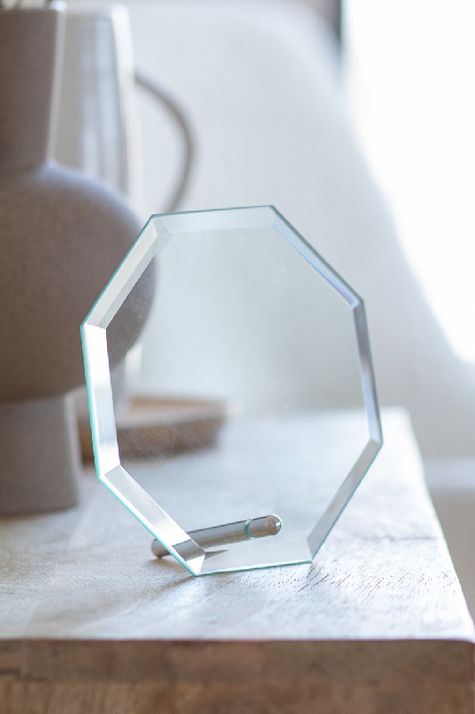 Trophée octogonal en verre transparent avec support - livré avec boîte cadeau noire_4