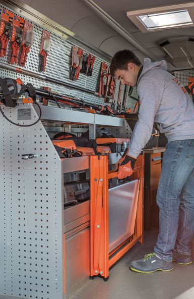 Établi pliable robuste en acier galvanisé - 840 mm x 510 mm x 970 mm - 1495FWB097TS_4