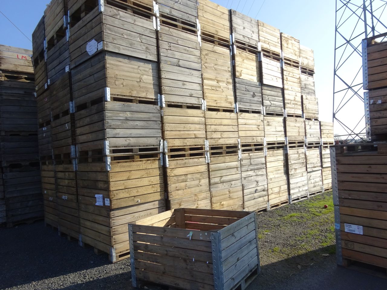 Palox en bois robuste, entrée côté 1170 mm : 130 mm