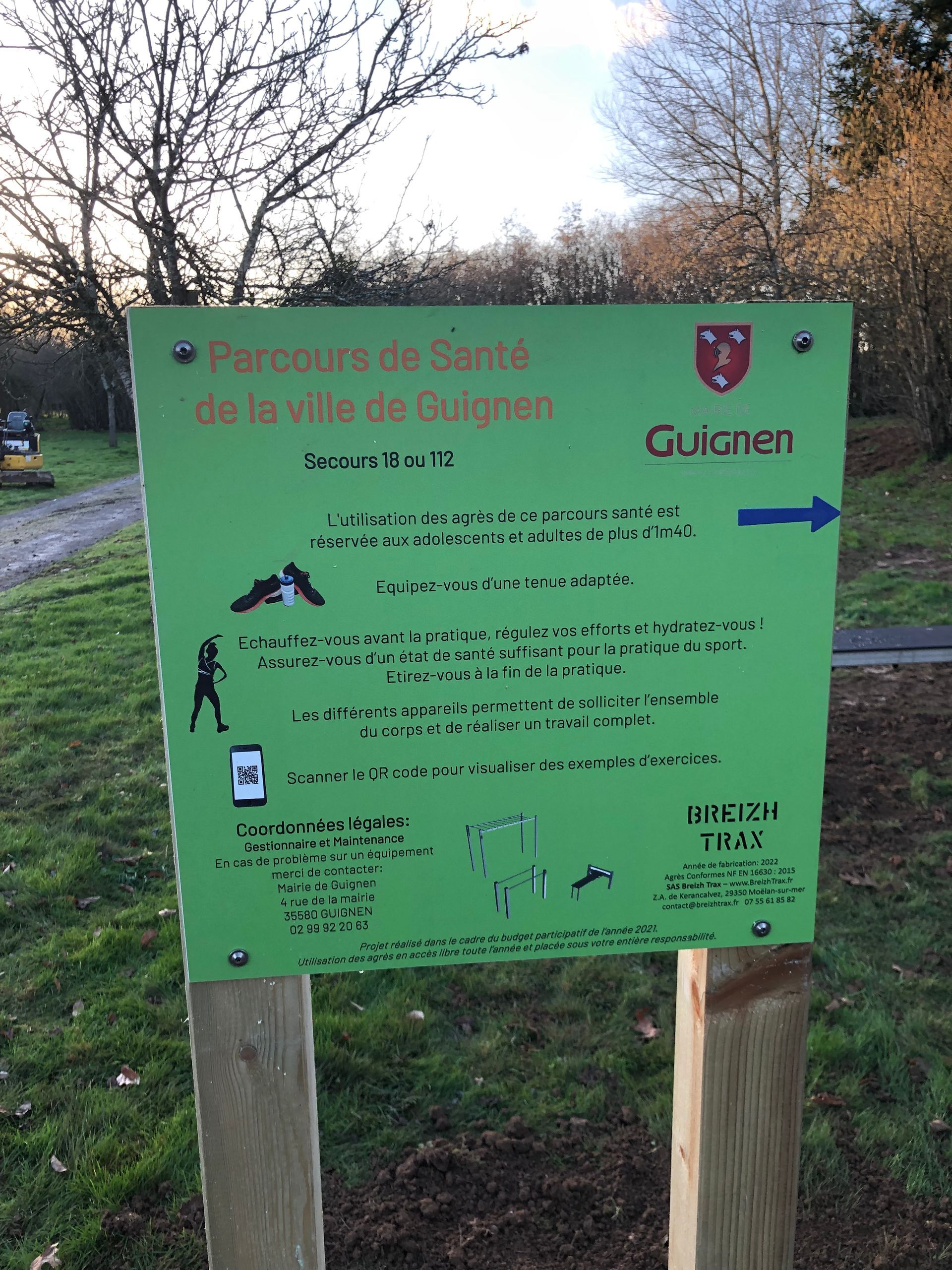 Panneau d'affichage pour aire de jeux et espace sportif - Référence BTPAN001 - Personnalisable et en alu dibond_4