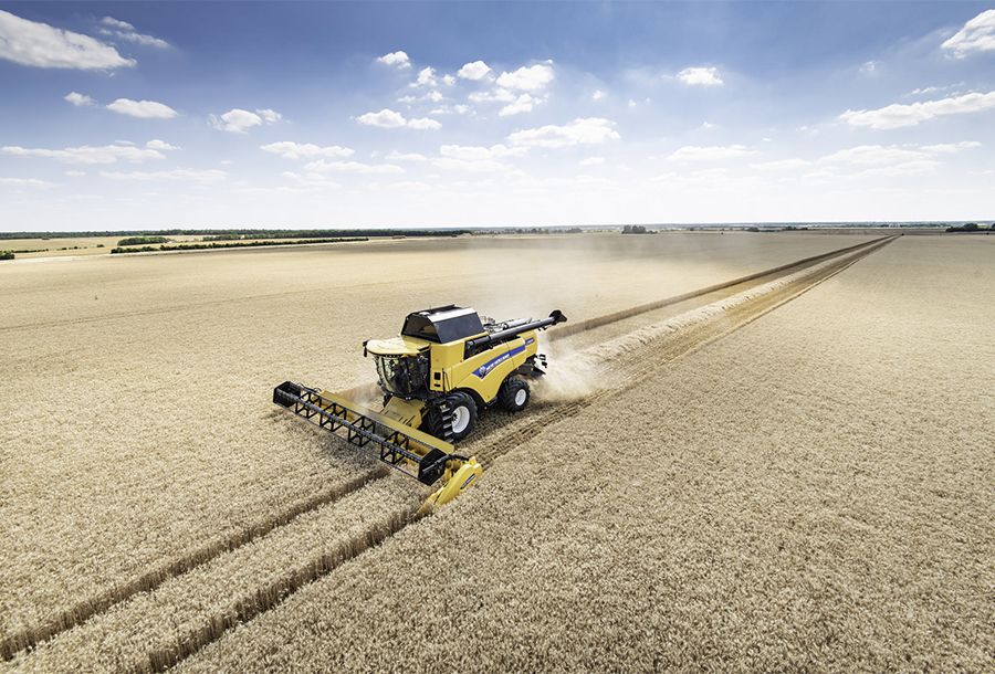 Cx7.90 moissonneuse batteuse - new holland - trémie (l) 10 000_4