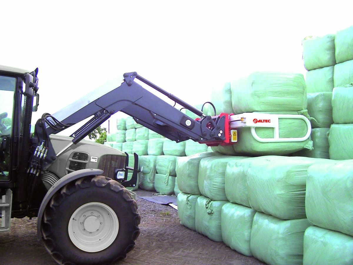 Pc20 - pince balles enrubannées - altec - capacité : 1500 kg - type de balles : cubiques de 80 à 220 cm_4