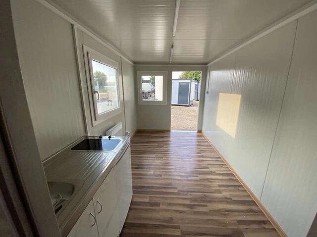 Conteneur aménagé 6×2,40 m - WC, douche et cuisine_4